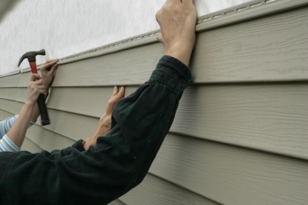 Cost of Insulated Siding Installation in Belleville